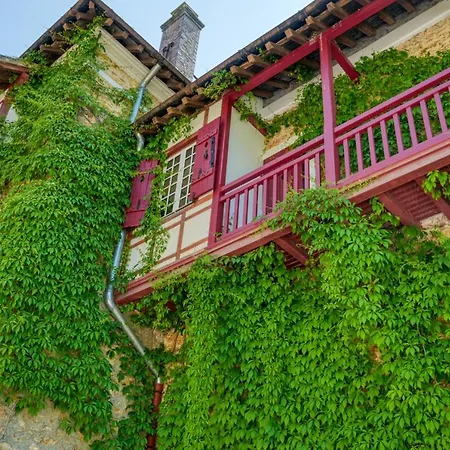 Nocleg ze śniadaniem Le Petit Chateau De Au Bois Du Mee