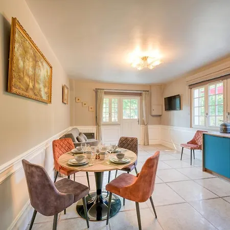 Le Petit Chateau De Au Bois Du Mee 4* Barbizon
